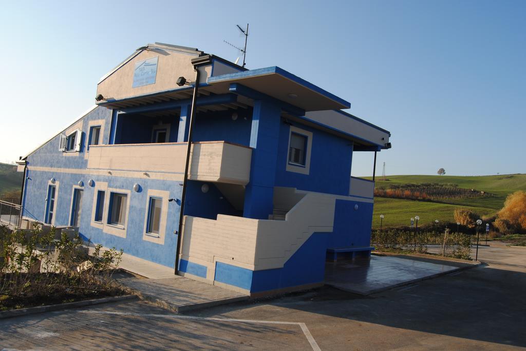 B&B Alla Corte Blu Melfi Exterior photo